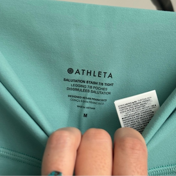 • [Athleta] Workout Leggings • - Picture 4 of 9
